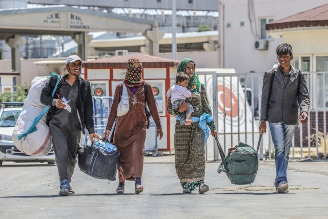 YİNE TÜRKİYE KUCAK AÇTI 98