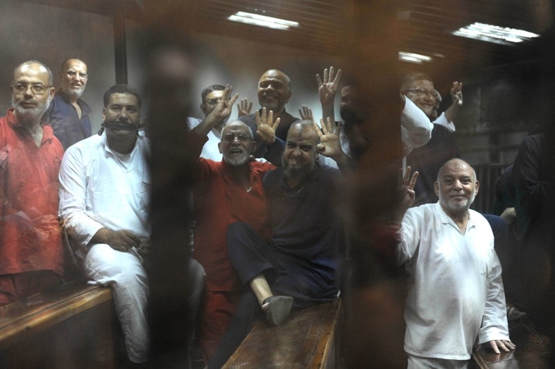 MURSİ VE ARKADAŞLARININ SON GÖRÜNTÜLERİ 41