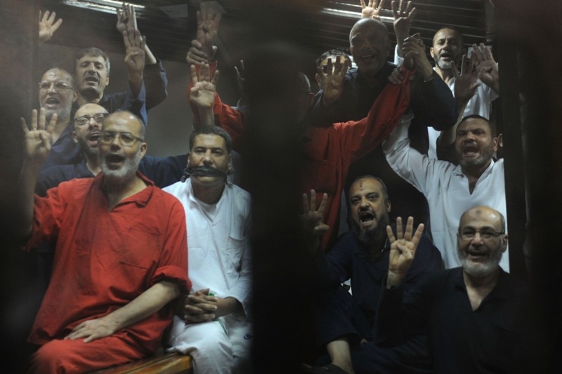 MURSİ VE ARKADAŞLARININ SON GÖRÜNTÜLERİ 42