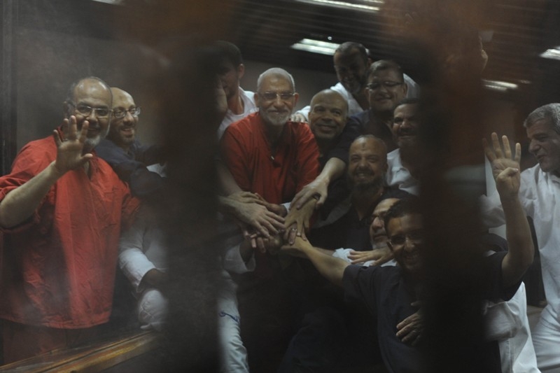 MURSİ VE ARKADAŞLARININ SON GÖRÜNTÜLERİ 45