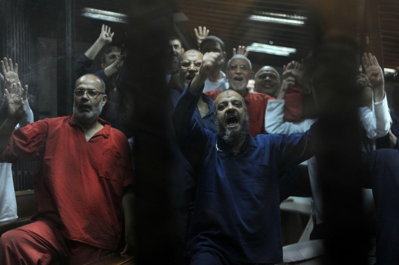 MURSİ VE ARKADAŞLARININ SON GÖRÜNTÜLERİ 46