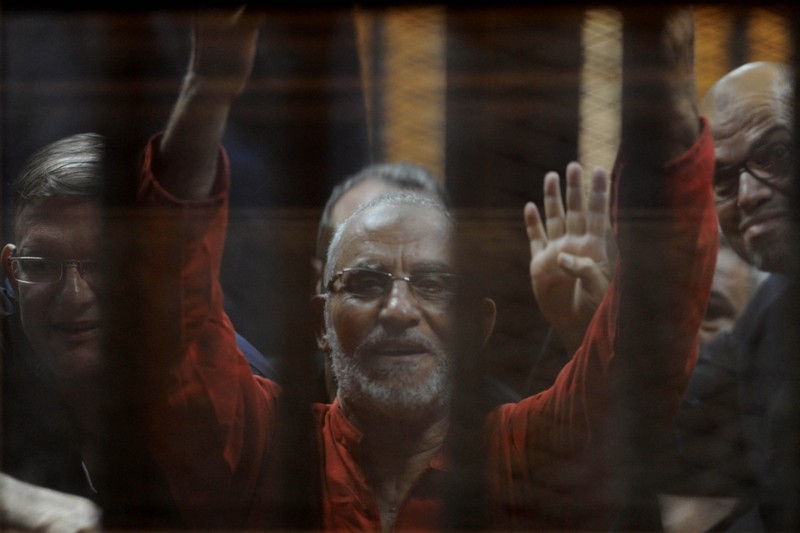 MURSİ VE ARKADAŞLARININ SON GÖRÜNTÜLERİ 47
