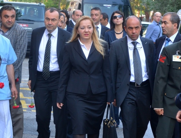 SÜLEYMAN DEMİREL'E VEDA 3
