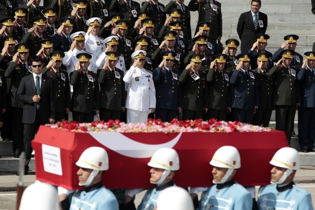 SÜLEYMAN DEMİREL'E VEDA 50