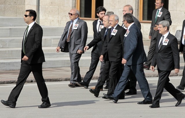 SÜLEYMAN DEMİREL'E VEDA 70
