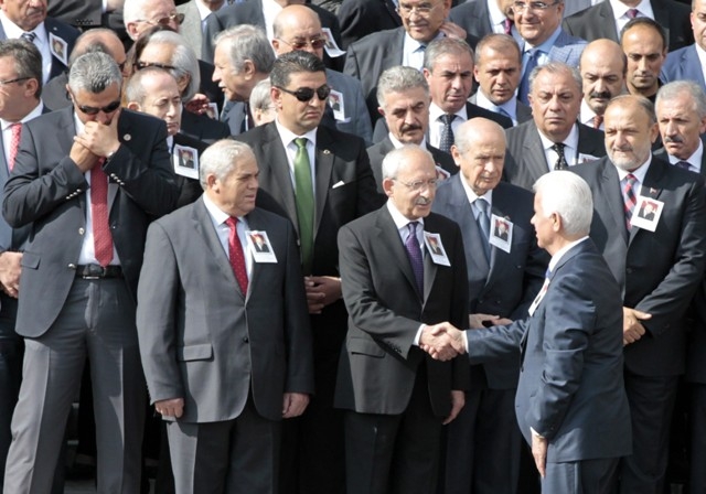 SÜLEYMAN DEMİREL'E VEDA 72