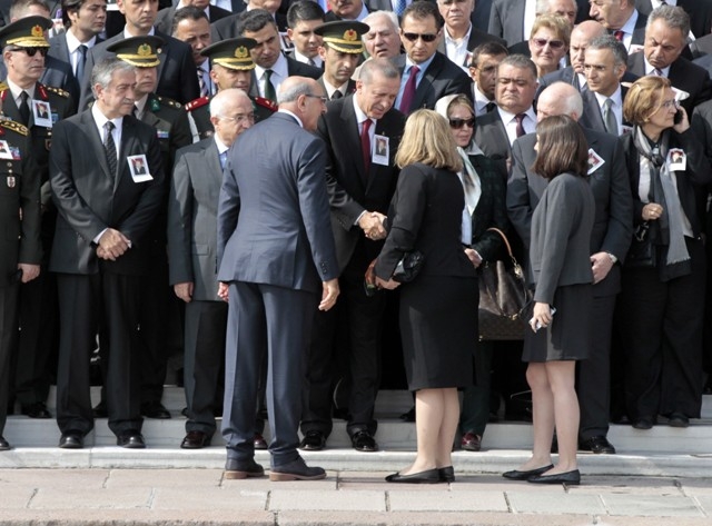 SÜLEYMAN DEMİREL'E VEDA 84