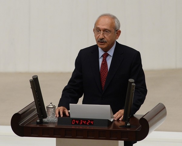 YENİ MECLİSTEN ENSTANTANELER 126