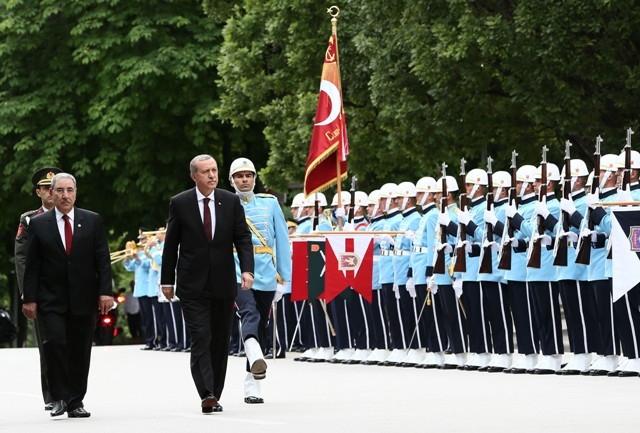 YENİ MECLİSTEN ENSTANTANELER 67