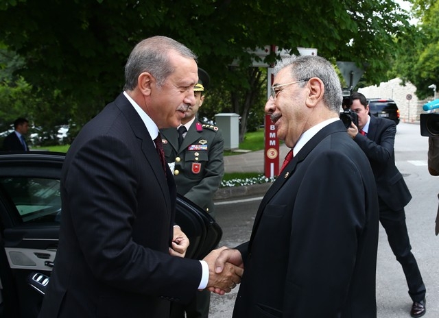 YENİ MECLİSTEN ENSTANTANELER 70