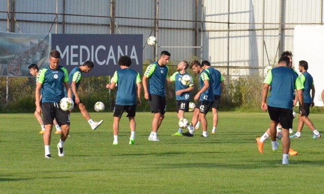 KONYASPOR SEZONU AÇTI 13