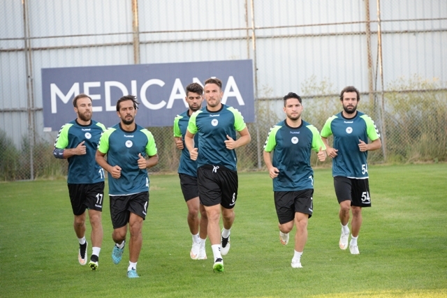 KONYASPOR SEZONU AÇTI 31