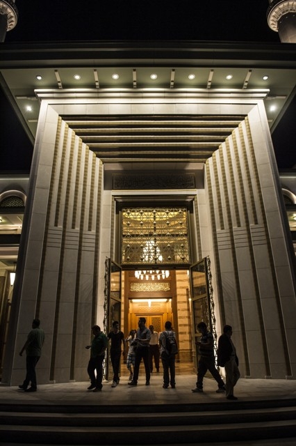 MİLLETİN CAMİSİ: BEŞTEPE MİLLET CAMİ 19