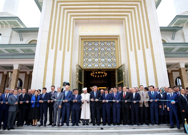 MİLLETİN CAMİSİ: BEŞTEPE MİLLET CAMİ 34