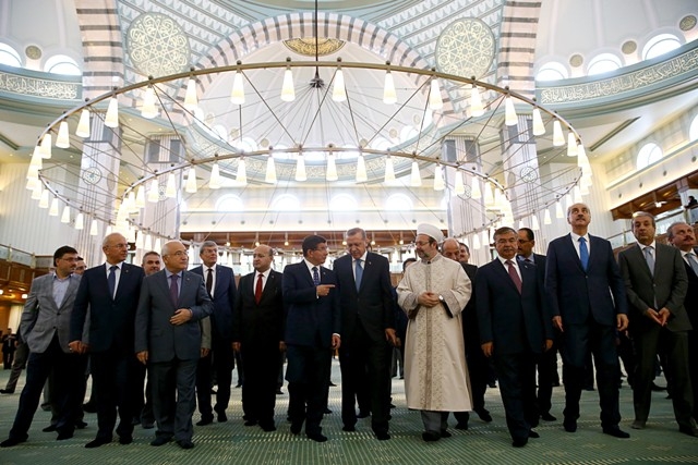 MİLLETİN CAMİSİ: BEŞTEPE MİLLET CAMİ 40