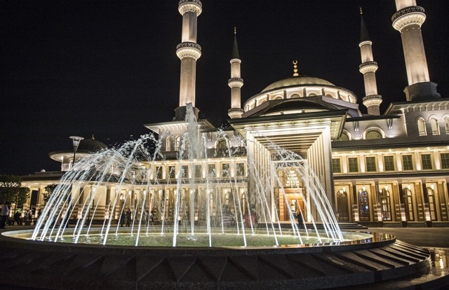 MİLLETİN CAMİSİ: BEŞTEPE MİLLET CAMİ 5