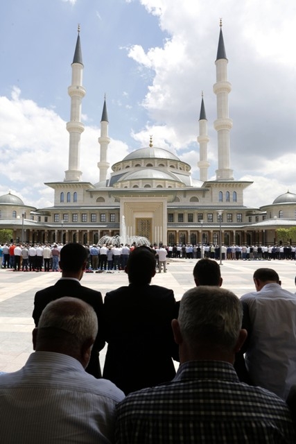 MİLLETİN CAMİSİ: BEŞTEPE MİLLET CAMİ 69