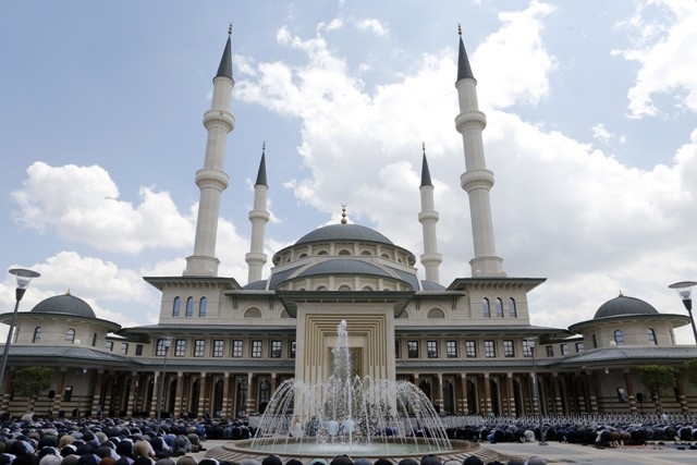 MİLLETİN CAMİSİ: BEŞTEPE MİLLET CAMİ 72