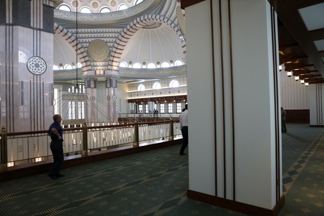 MİLLETİN CAMİSİ: BEŞTEPE MİLLET CAMİ 77