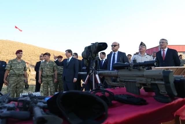 BAŞBAKAN'DAN BORDO BERELİLERE ZİYARET 8