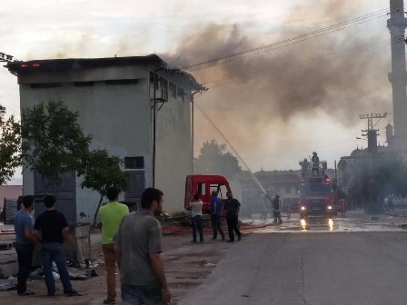Konya'da trafo yangını 8