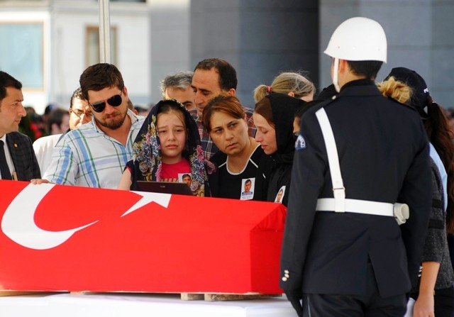 KONYA ŞEHİDİNİ UĞURLUYOR 29