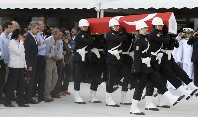 KONYA ŞEHİDİNİ UĞURLUYOR 3