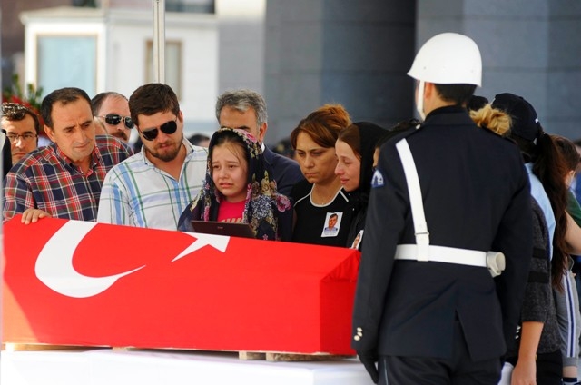 KONYA ŞEHİDİNİ UĞURLUYOR 30