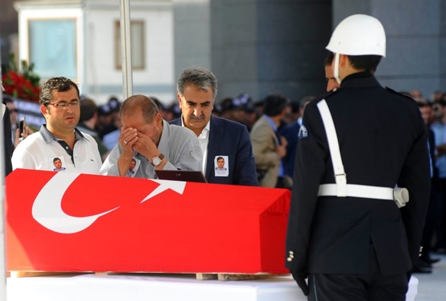 KONYA ŞEHİDİNİ UĞURLUYOR 32