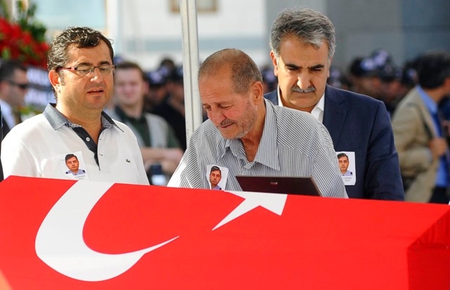 KONYA ŞEHİDİNİ UĞURLUYOR 33