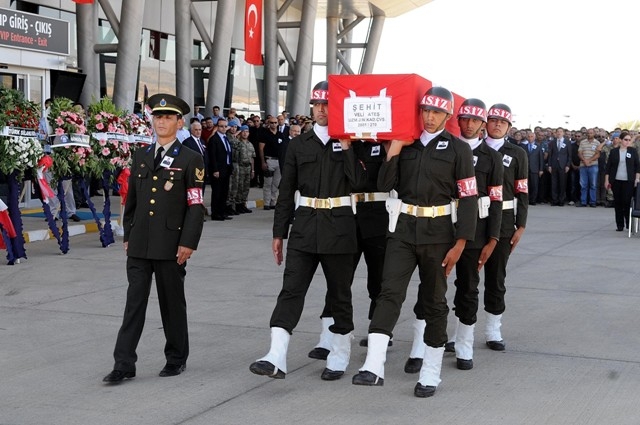ŞEHİT UZM. ÇVŞ. VELİ ATEŞ  SON YOLCULUĞUNA UĞURLANDI 10