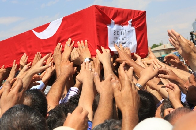 ŞEHİT UZM. ÇVŞ. VELİ ATEŞ  SON YOLCULUĞUNA UĞURLANDI 105