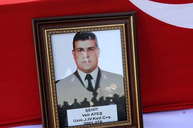 ŞEHİT UZM. ÇVŞ. VELİ ATEŞ SON YOLCULUĞUNA UĞURLANDI