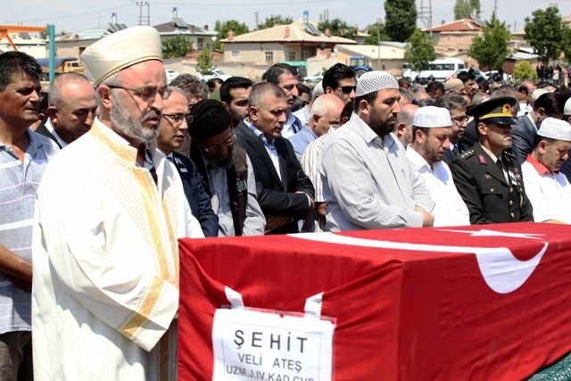 ŞEHİT UZM. ÇVŞ. VELİ ATEŞ  SON YOLCULUĞUNA UĞURLANDI 61