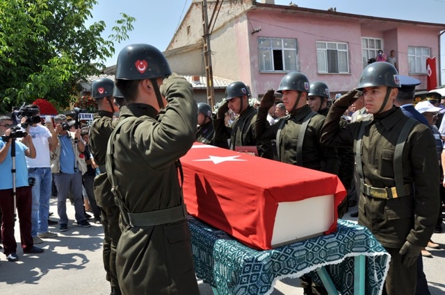 ŞEHİT UZM. ÇVŞ. VELİ ATEŞ  SON YOLCULUĞUNA UĞURLANDI 70