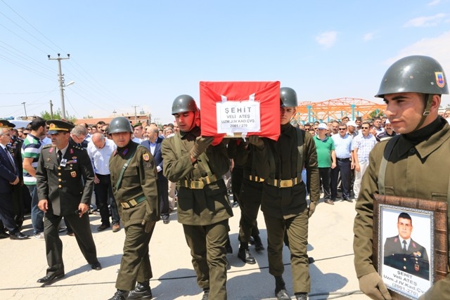 ŞEHİT UZM. ÇVŞ. VELİ ATEŞ  SON YOLCULUĞUNA UĞURLANDI 93