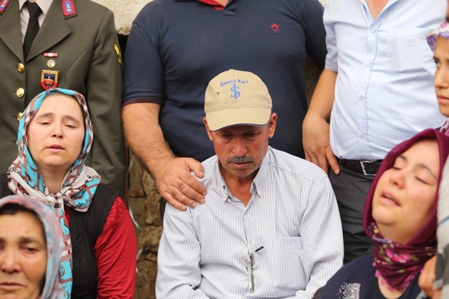 J. Ast. Ü. Çvş.Dursun Taştiken son yolculuğuna uğurlandı 33