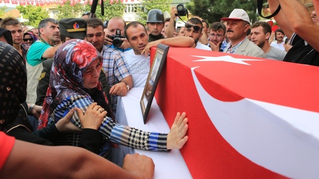 J. Ast. Ü. Çvş.Dursun Taştiken son yolculuğuna uğurlandı 50
