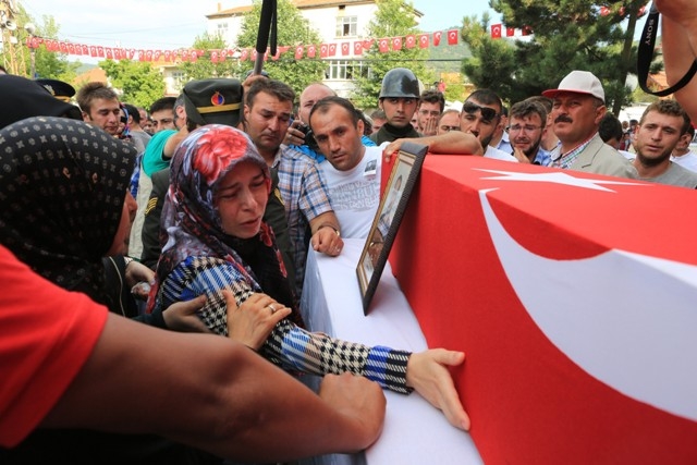 J. Ast. Ü. Çvş.Dursun Taştiken son yolculuğuna uğurlandı 51