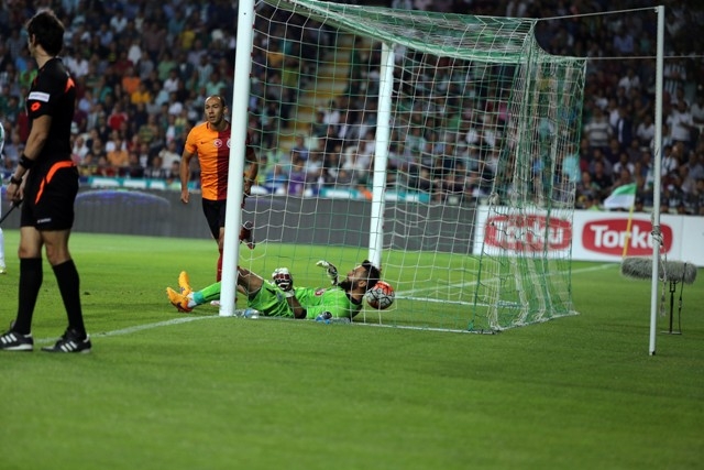 TORKU KONYASPOR:1 - GALATASARAY:4 142