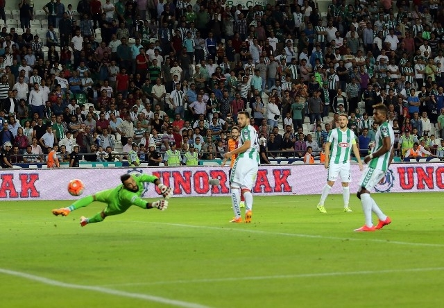 TORKU KONYASPOR:1 - GALATASARAY:4 70