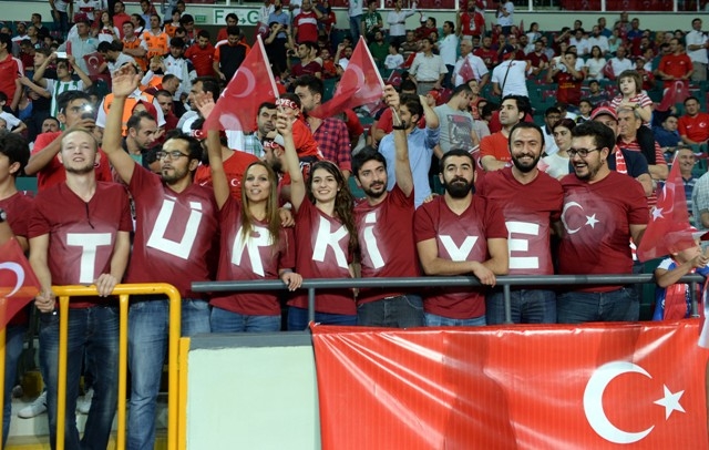 KONYA  MİLLİ TAKIMI BAĞRINA BASTI 153