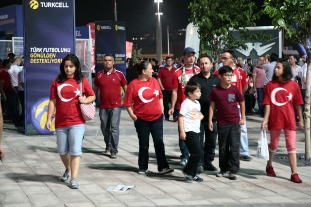 KONYA  MİLLİ TAKIMI BAĞRINA BASTI 17