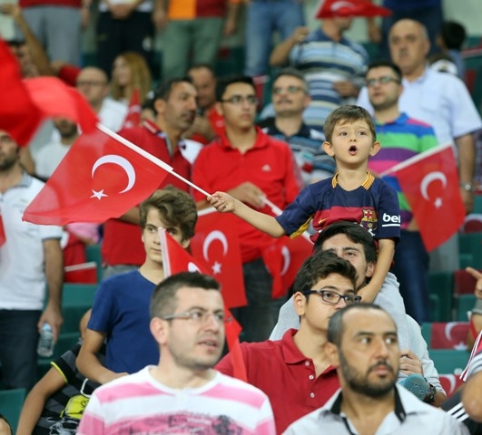 KONYA  MİLLİ TAKIMI BAĞRINA BASTI 37