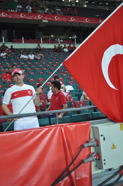 KONYA  MİLLİ TAKIMI BAĞRINA BASTI 54