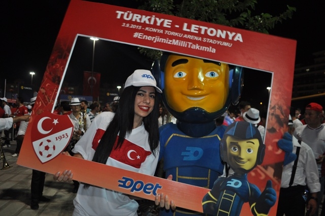 KONYA  MİLLİ TAKIMI BAĞRINA BASTI 63