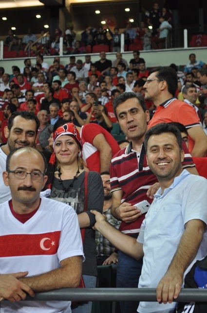KONYA  MİLLİ TAKIMI BAĞRINA BASTI 76