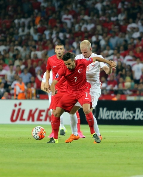 MİLLİ TAKIM KONYA'DA TARİH YAZDI:3-0 141