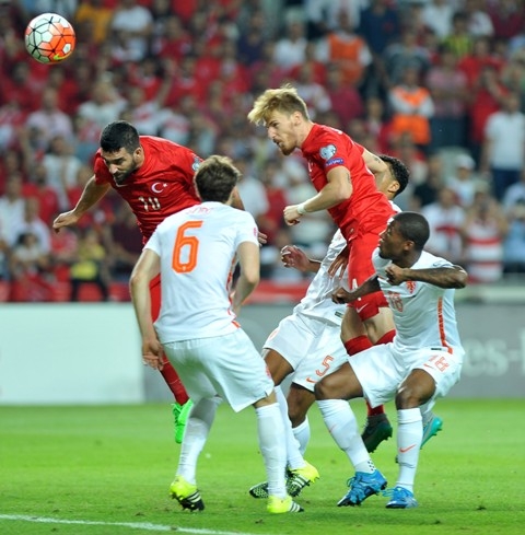 MİLLİ TAKIM KONYA'DA TARİH YAZDI:3-0 173