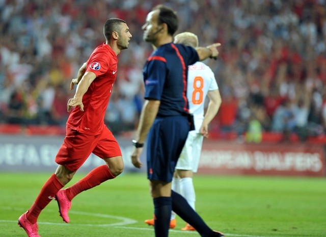 MİLLİ TAKIM KONYA'DA TARİH YAZDI:3-0 182